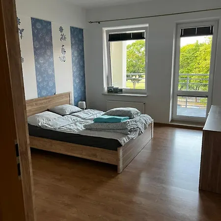 Noz W Wodzie Apartment