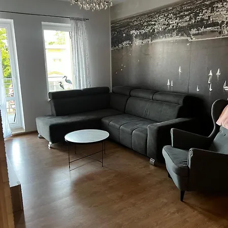 Noz W Wodzie דירה